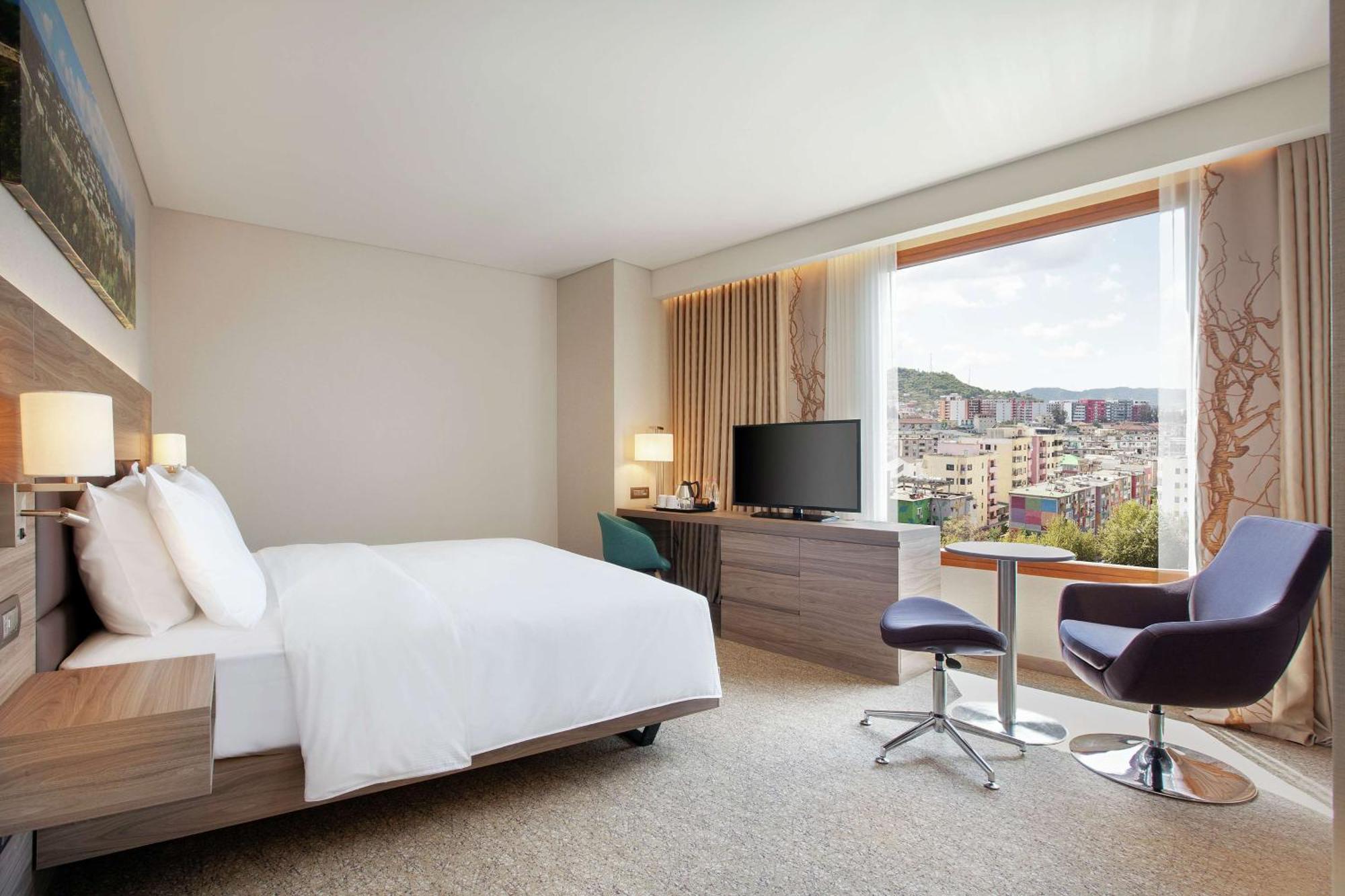 Hilton Garden Inn Tirana Exterior photo